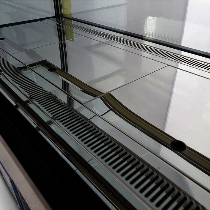 VITRINA REFRIGERADA FULL GLASS 120CM RECTA TORREY VFG-120R